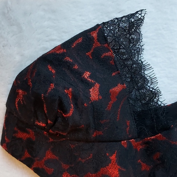 Nanette Lepore Black & Red Floral Jacquard Lace Detail Short Sleeve Dress 10 - Picture 7 of 12